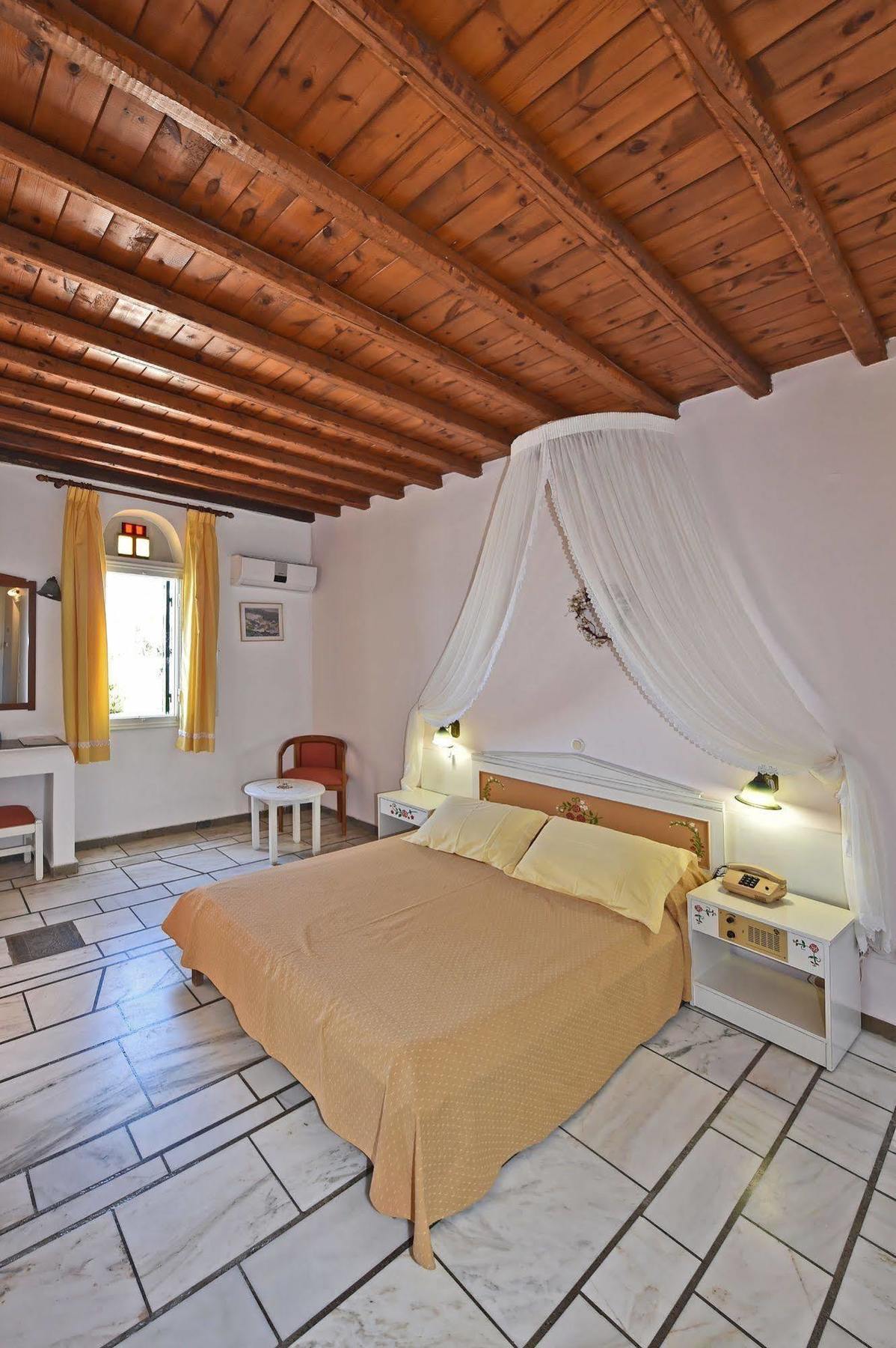 Mr & Mrs White Tinos Hotel Kültér fotó